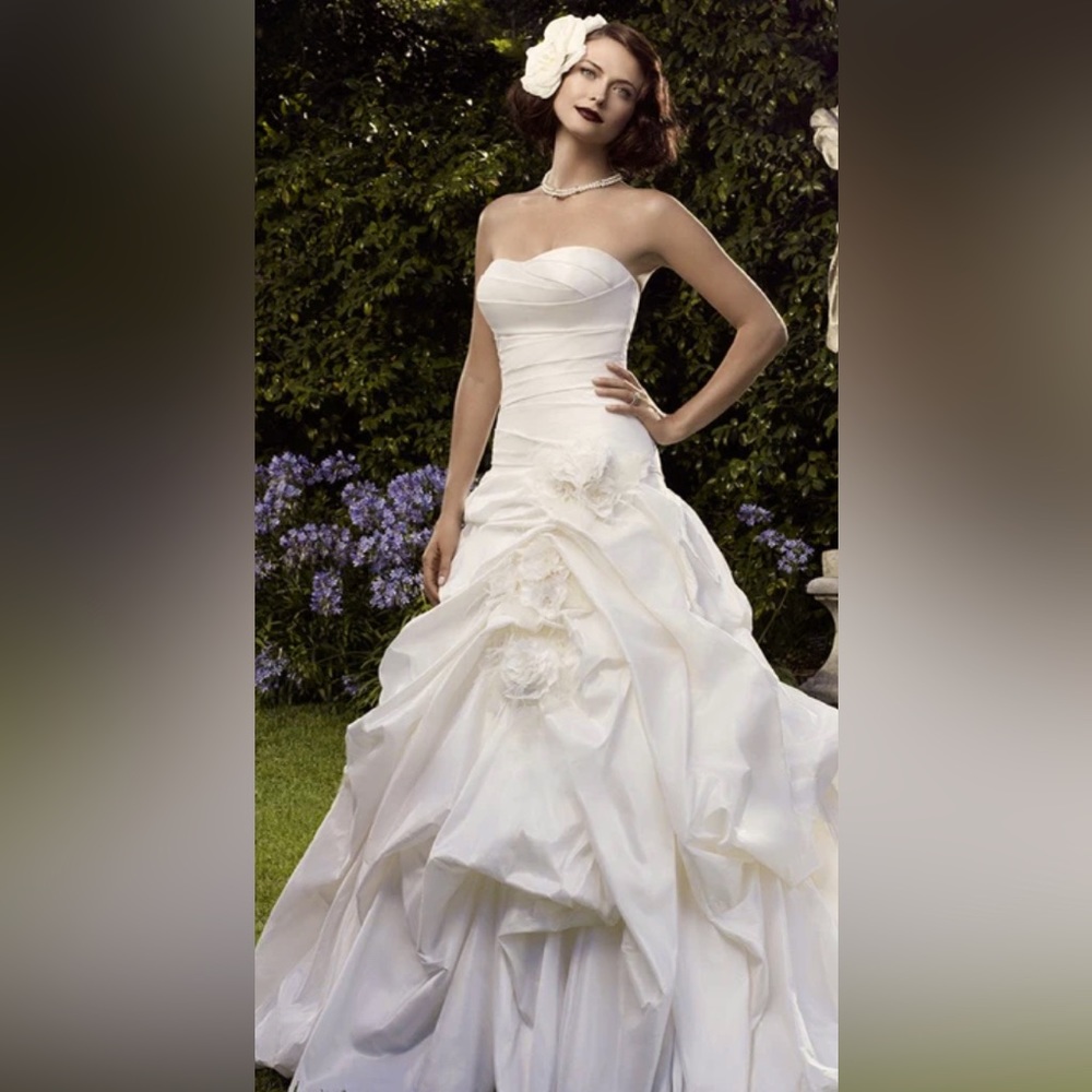Enzoani wedding gown